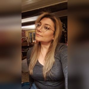 Meet your Posher, Marianella